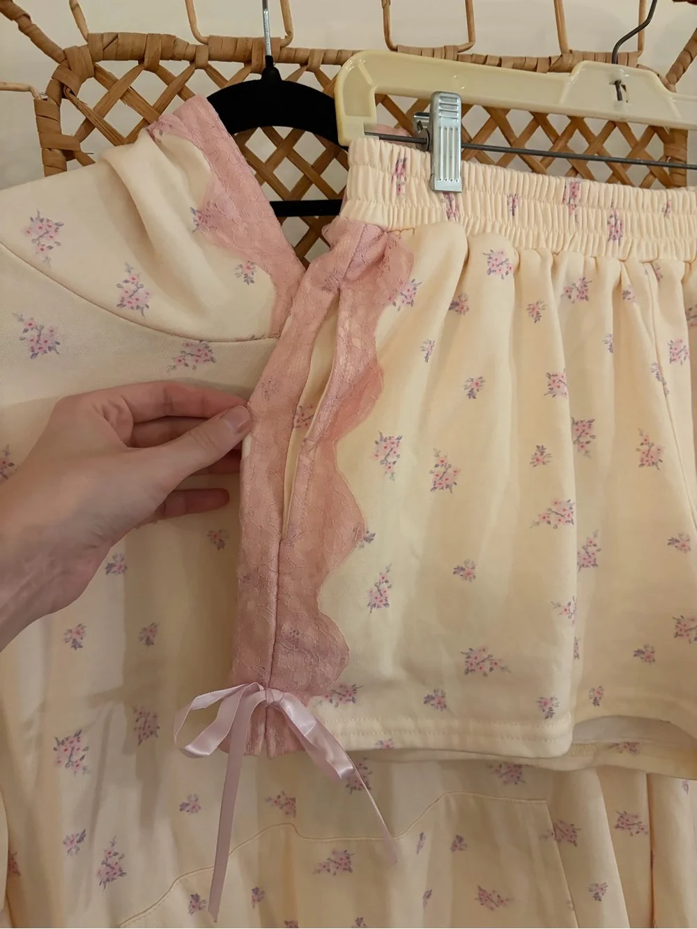 Women's Pale Yellow & Pink Floral Print Lounge Hoodie & Shorts Set w/ Lace Trim - Picture 7 of 10